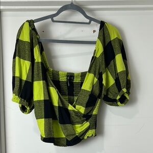 Trendy Plaid Puff Sleeve Top